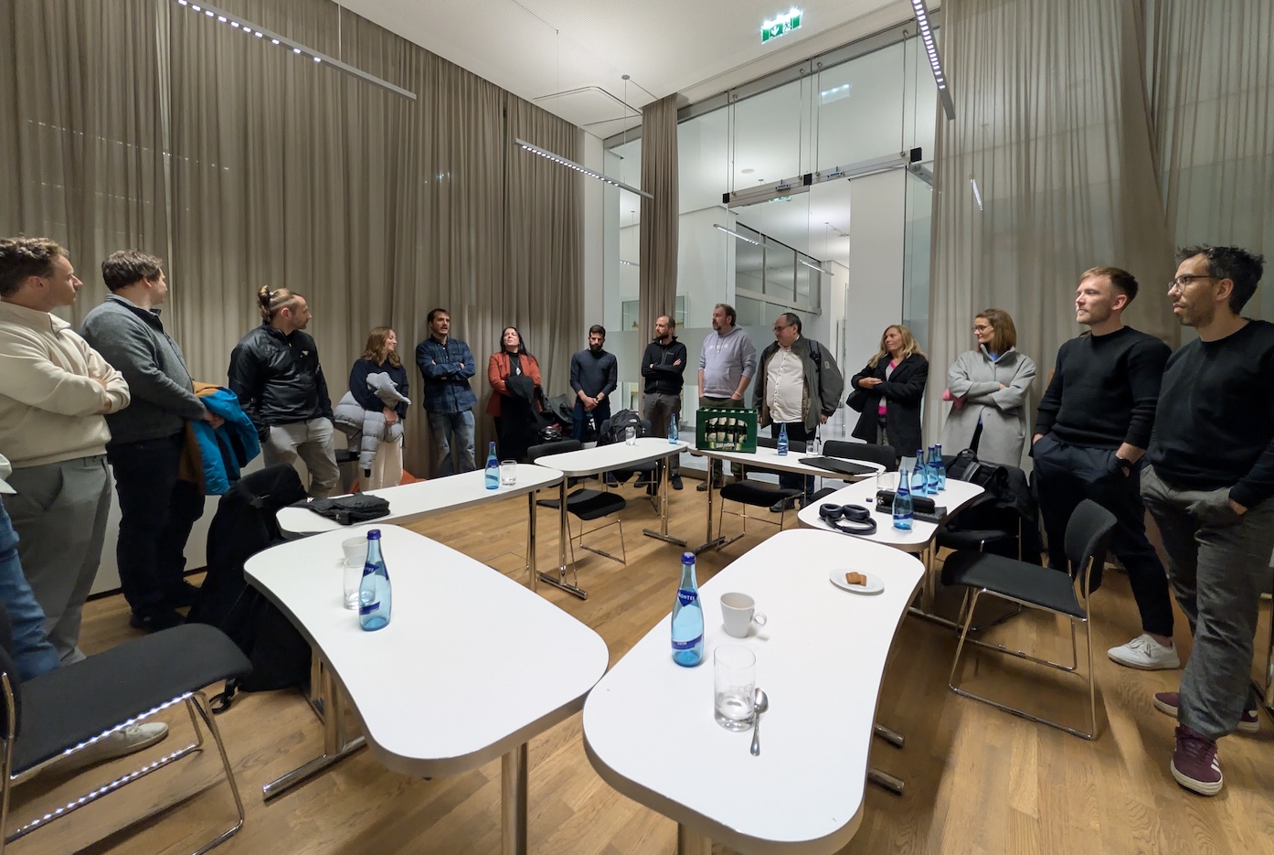 KINN:TALK Summit in der WKO, 28 Teilnehmer an vier parallelen Tischen